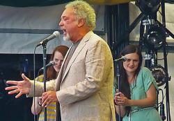 Tom Jones Biglietti