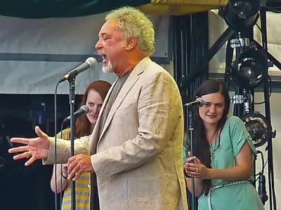 Tom Jones